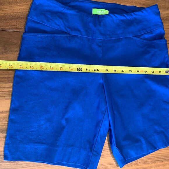 Swing Control golf shorts, women's sz 8, EUC, royal blue, pull on - Picture 5 of 16